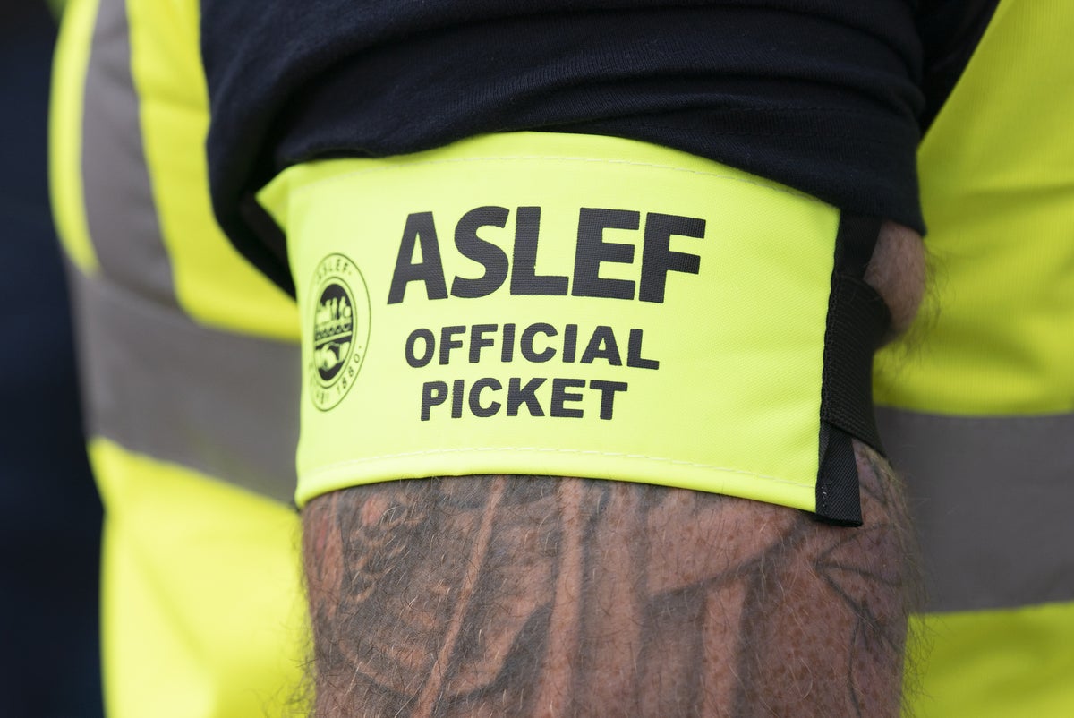 Les conducteurs de train vont faire grève samedi dans un conflit dans l'impasse