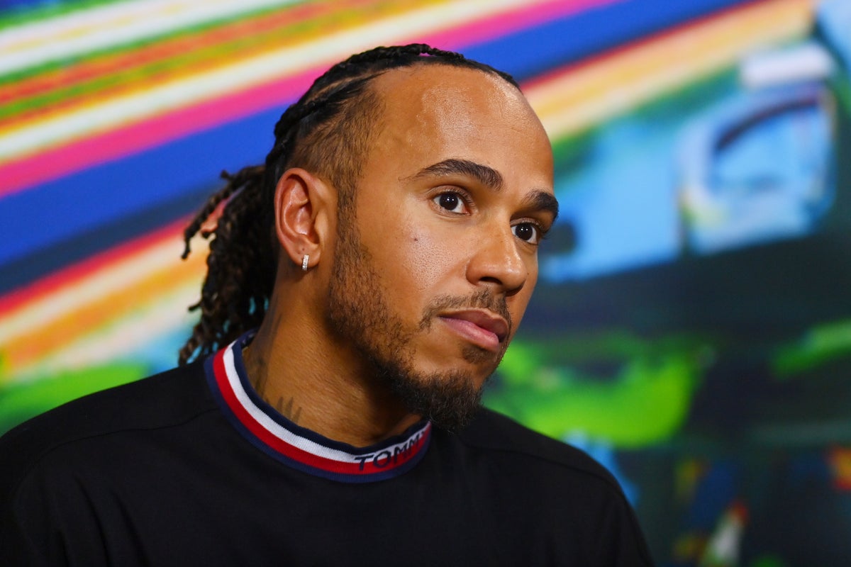 Lewis Hamilton dit qu'il n'a pas l'intention de prendre sa retraite et pourrait prolonger l'accord avec Mercedes