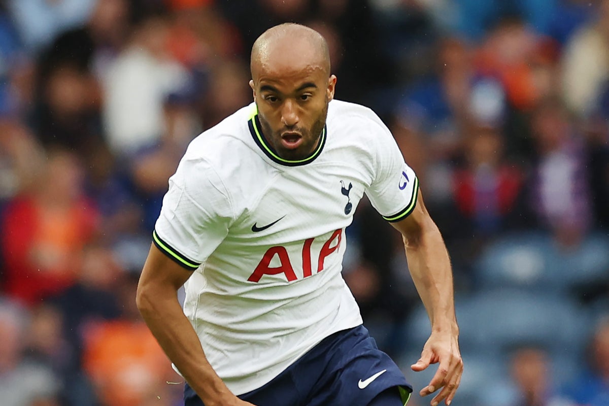 Lucas Moura refuse d'exclure la sortie de Tottenham au milieu des discussions sur le transfert de Séville: "C'est un club que j'aime"
