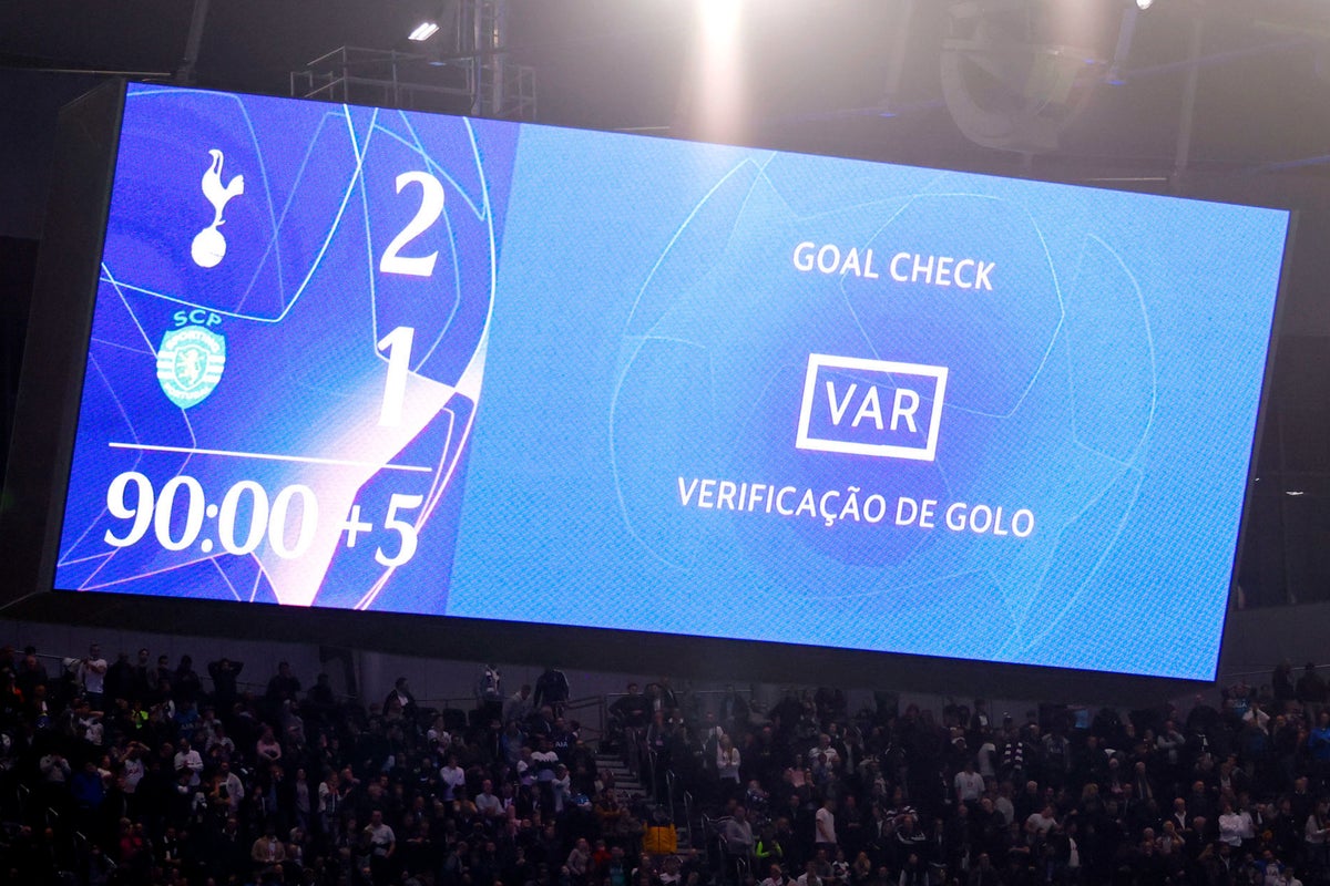 Le patron du sport Ruben Amorim défend le VAR après le chaos de Tottenham: "J'aime ça parce que c'est juste"