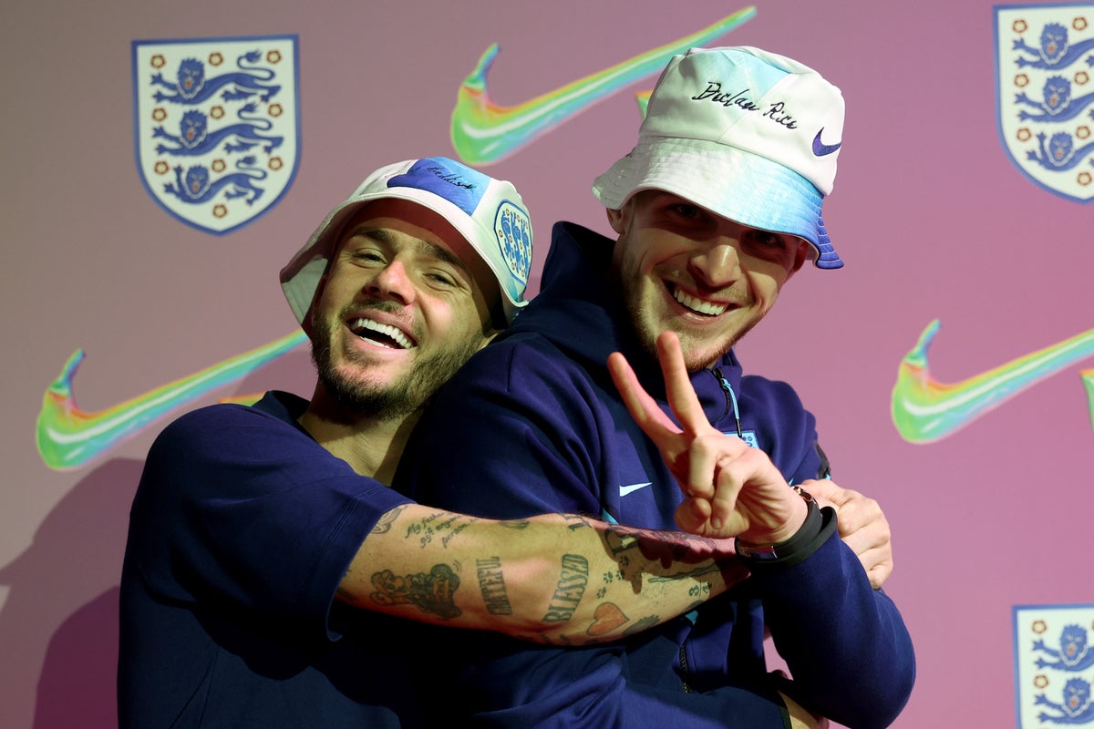L'Angleterre confirme les numéros de l'équipe pour la Coupe du monde alors que James Maddison obtient le n°25 et Bukayo Saka porte le n°17