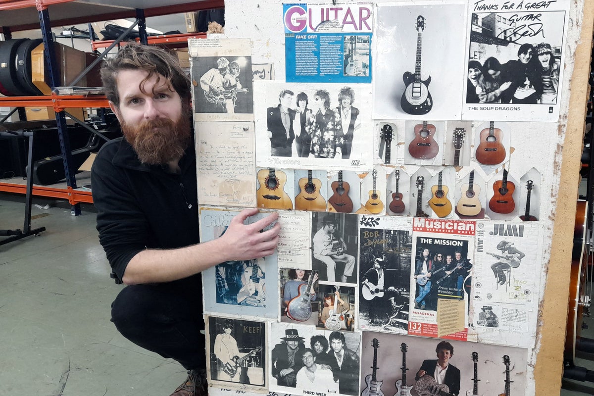 Le contenu du garage qui a donné naissance aux plus grandes guitares du rock est mis aux enchères
