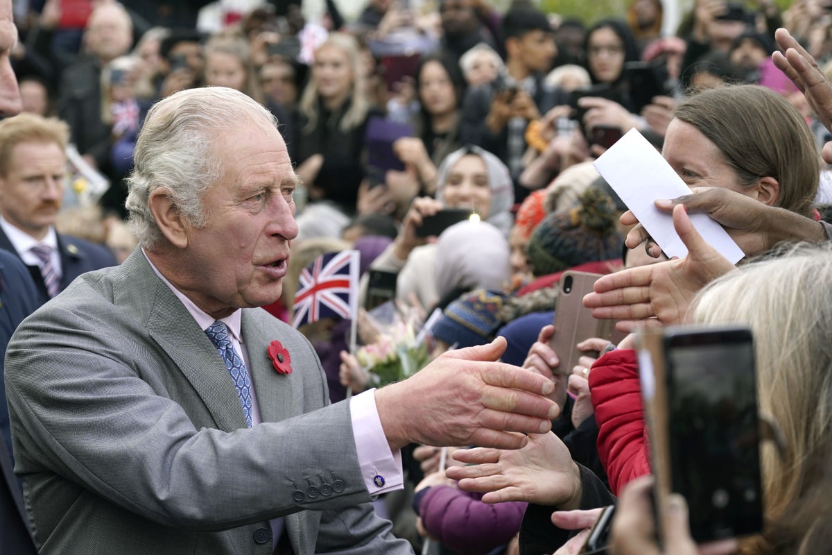 Le roi Charles « estime que le rôle de la Grande-Bretagne dans la traite des esclaves ne doit pas être caché »