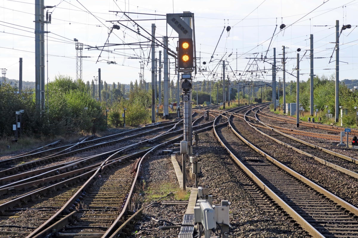 Les passagers des trains pourraient faire face à des tarifs plus élevés en raison de la fusion – chien de garde