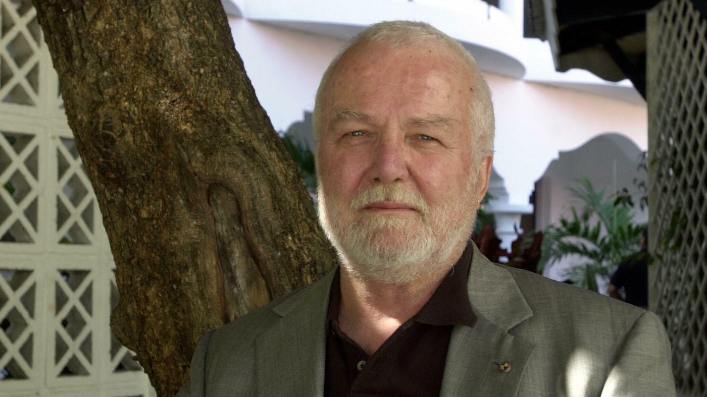 Le romancier Russell Banks, mort à 82 ans, a trouvé le mythique dans des vies marginales