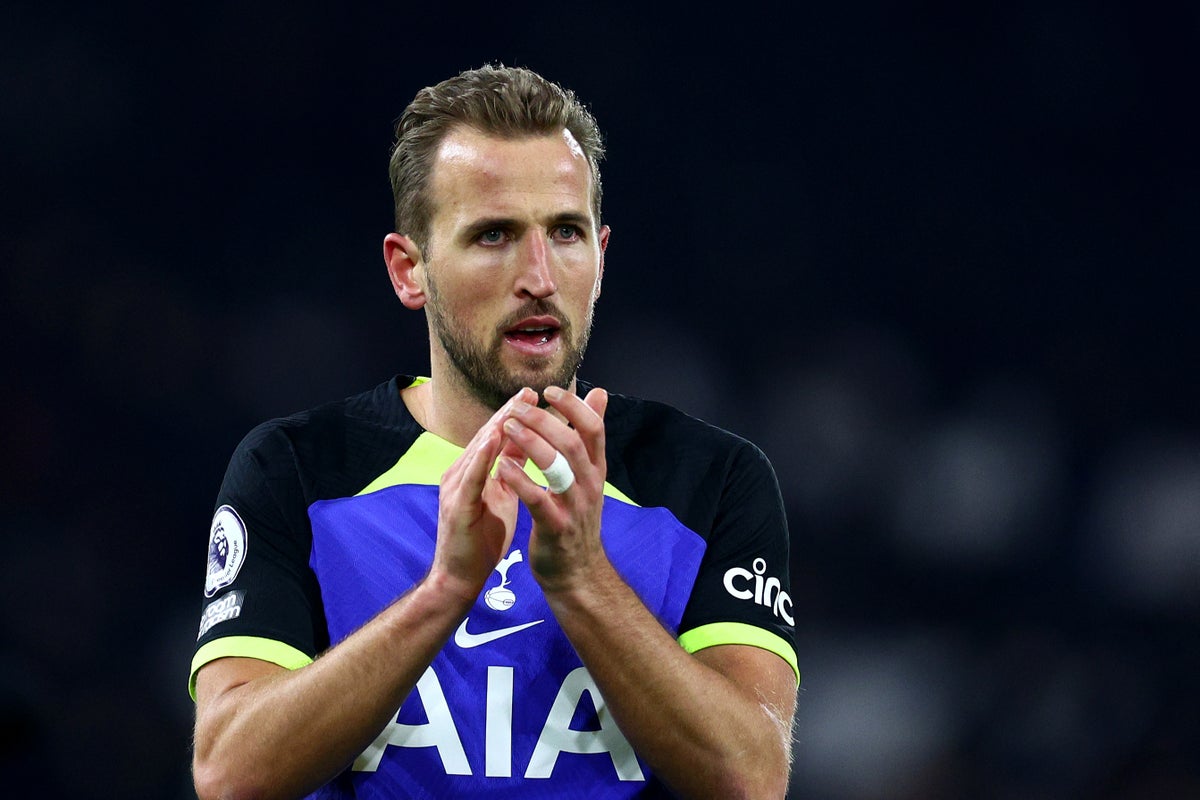 Harry Kane confirme les pourparlers contractuels dans les "mois à venir" après avoir égalé le record de Tottenham