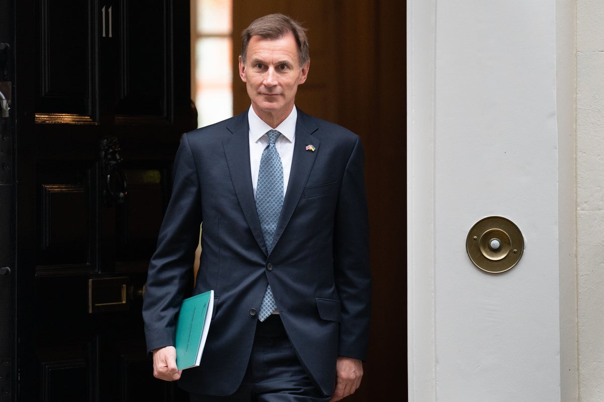 Jeremy Hunt en appel aux préretraités: "La Grande-Bretagne a besoin de vous"