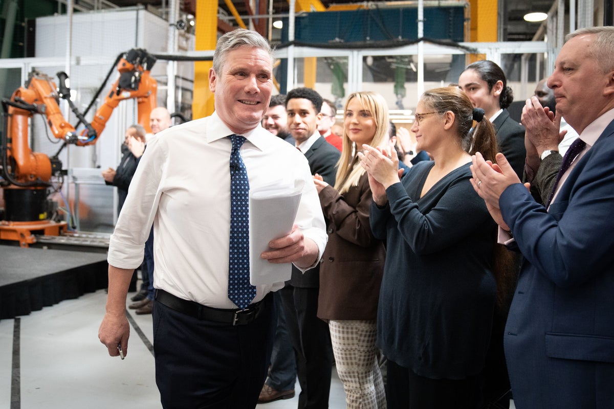 Keir Starmer dit aux travaillistes que le parti doit définir une vision gagnante pour le gouvernement