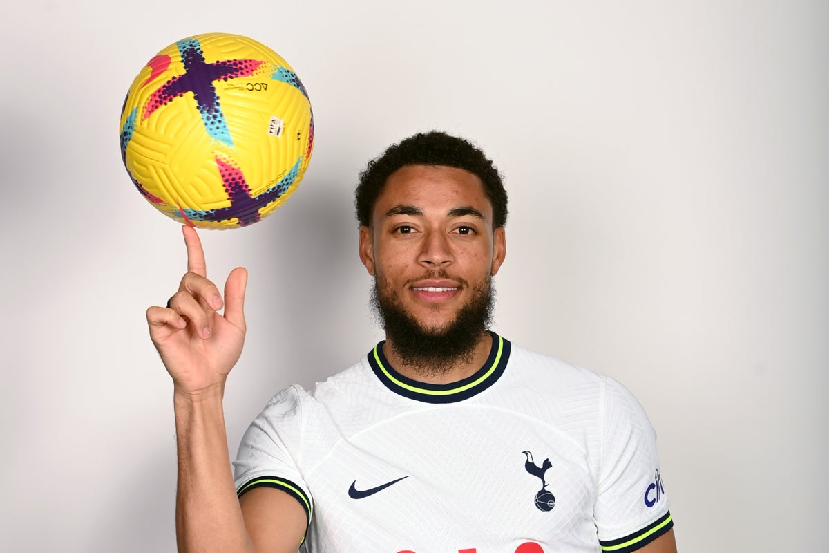 Le numéro d'équipe d'Arnaut Danjuma révélé après que Tottenham a annoncé la signature d'un prêt