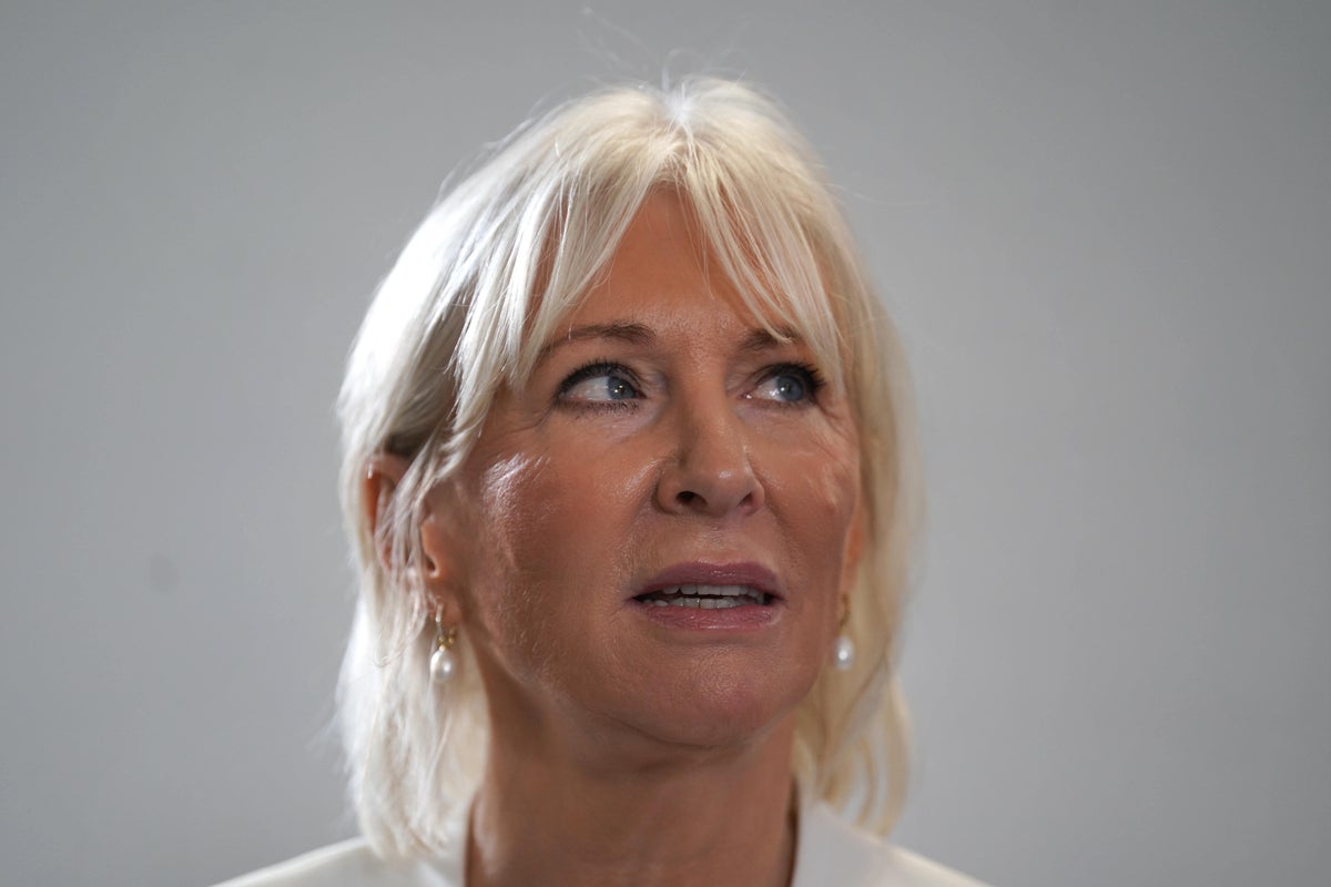 "Trois ans de gouvernement progressiste conservateur en train d'être lavé" - Dorries