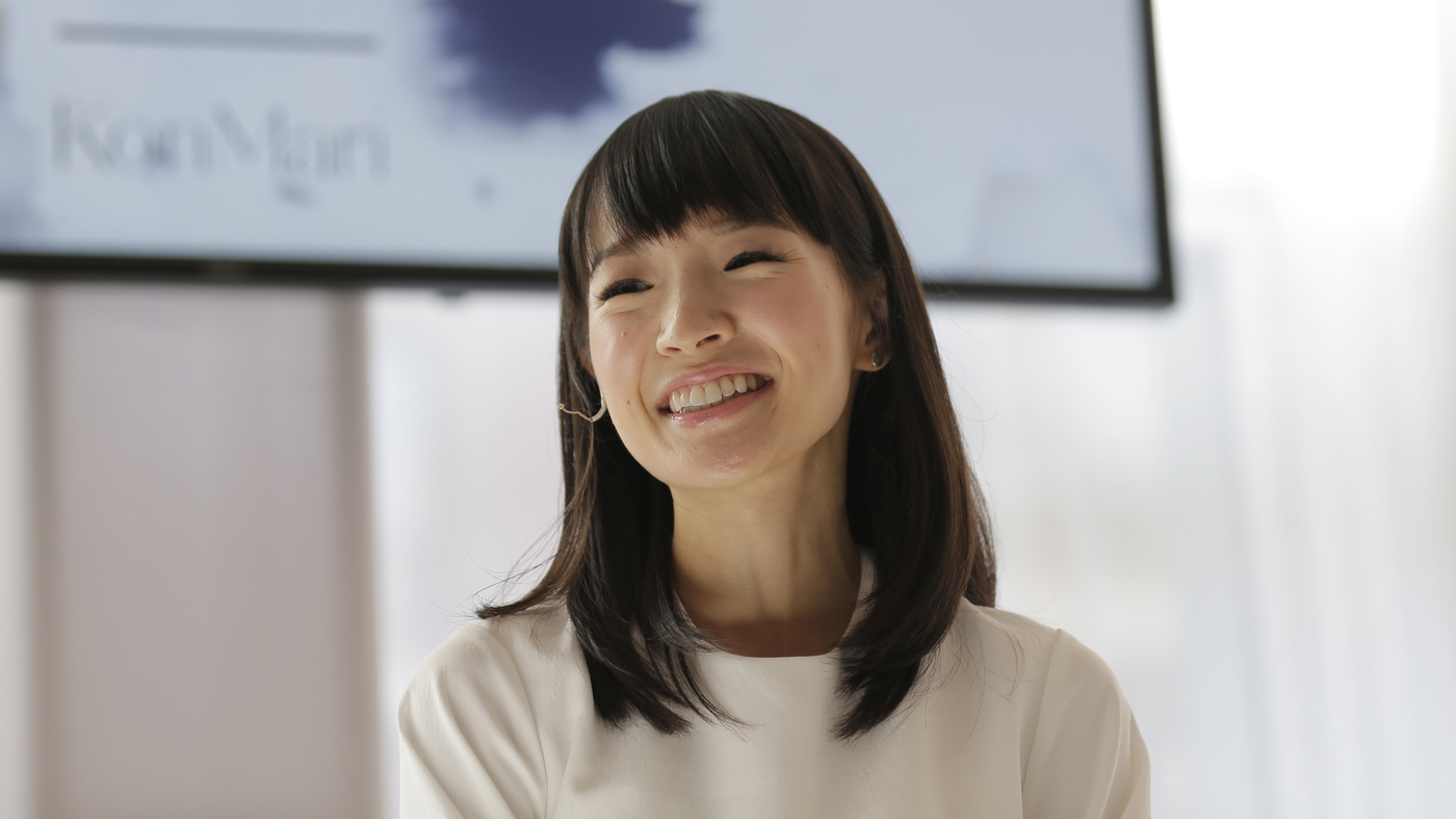 Marie Kondo a révélé qu'elle "avait en quelque sorte renoncé" à être si ordonnée.  Les gens ont paniqué