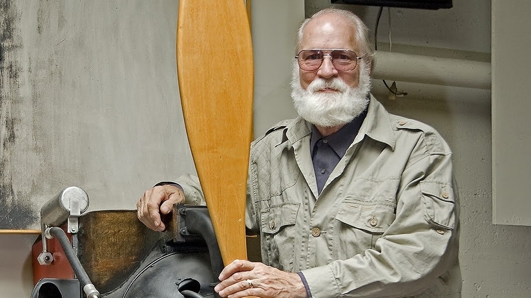 Avec de faux papiers et une attitude espiègle, il a fait de la baie de San Francisco sa galerie