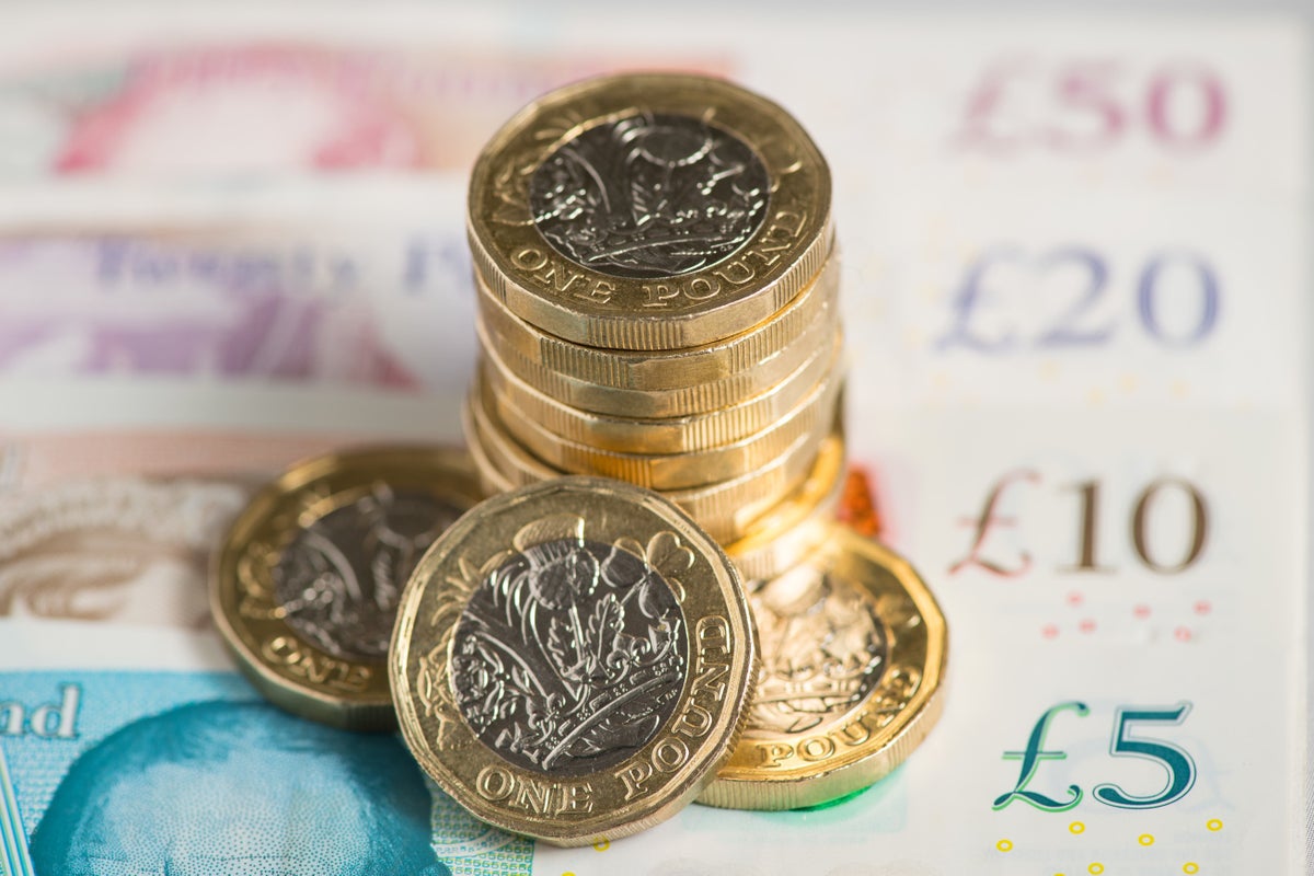 Pound profite d'un "petit rallye de secours" après la rupture de l'impasse post-Brexit