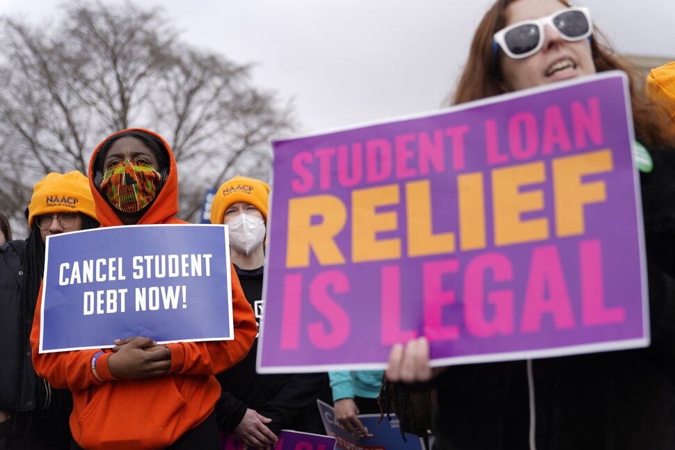 La Cour suprême examine le pouvoir de Biden d'annuler la dette de prêt étudiant |  Nouvelles de l'éducation