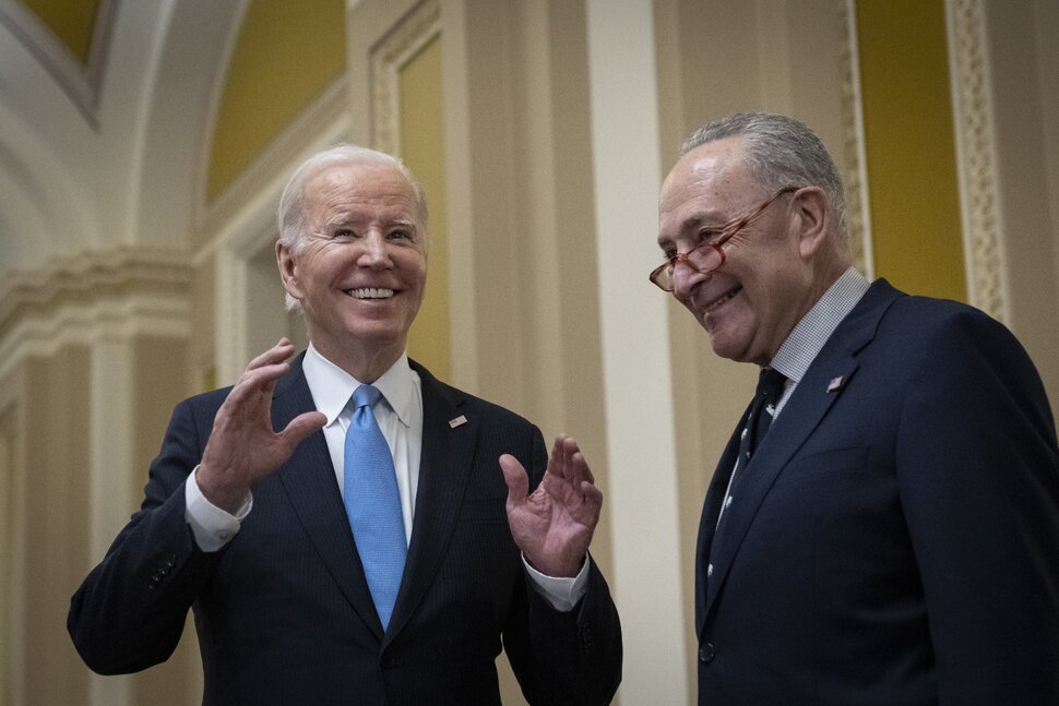 Biden fait un tour de victoire avec les démocrates alors que l'attention se tourne vers 2024 |  Politique