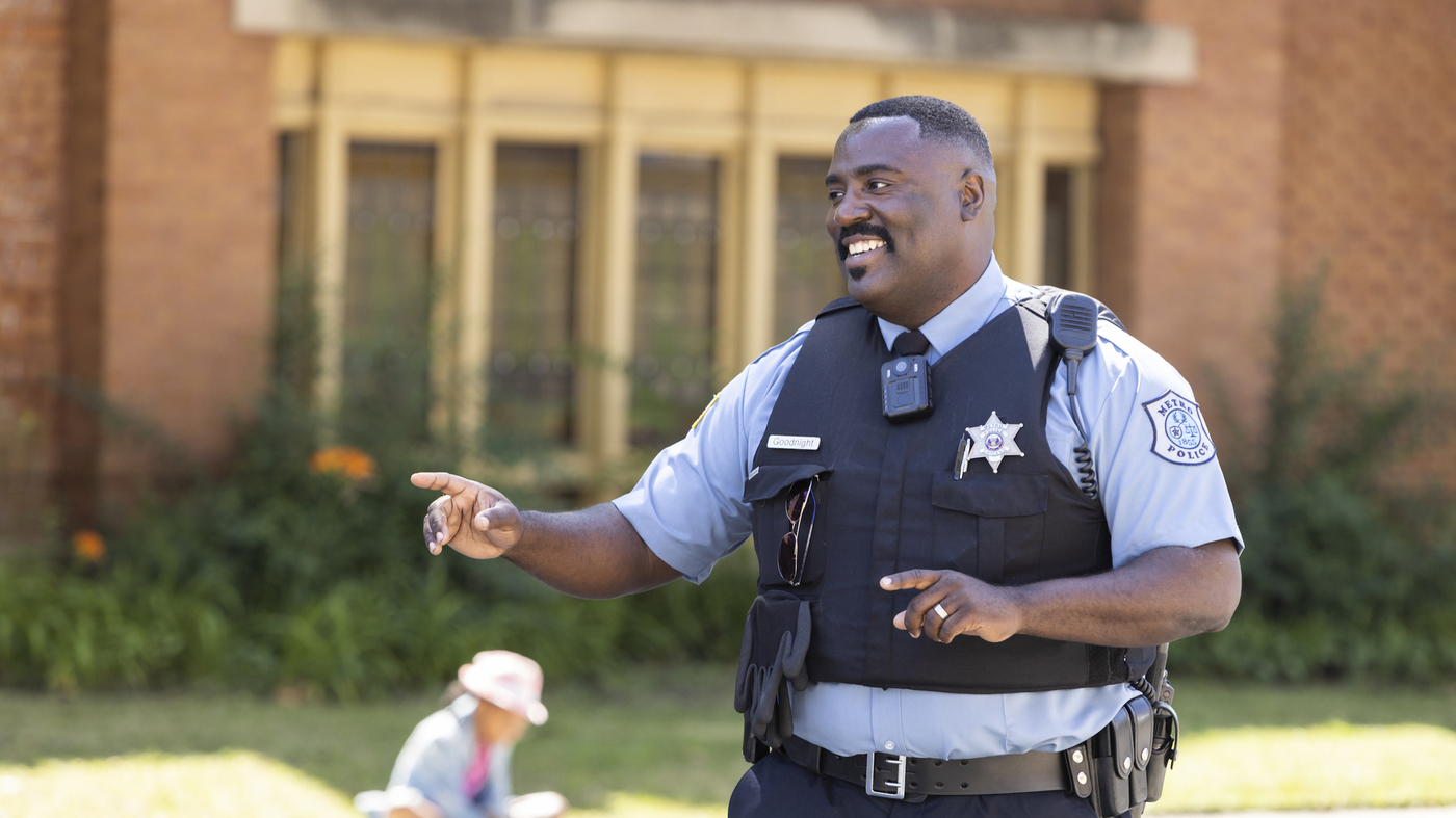 Ce qui nous rend heureux : un guide pour votre week-end d'écoute et de visionnage