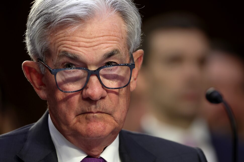 Powell : "Un long chemin à parcourir" pour maîtriser l'inflation |  Économie