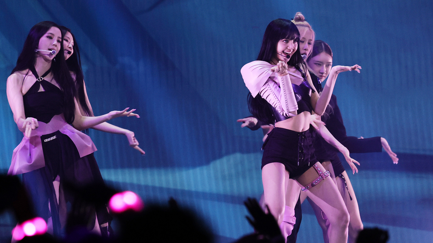 Les superstars de la K-pop BLACKPINK deviennent le groupe féminin le plus écouté sur Spotify