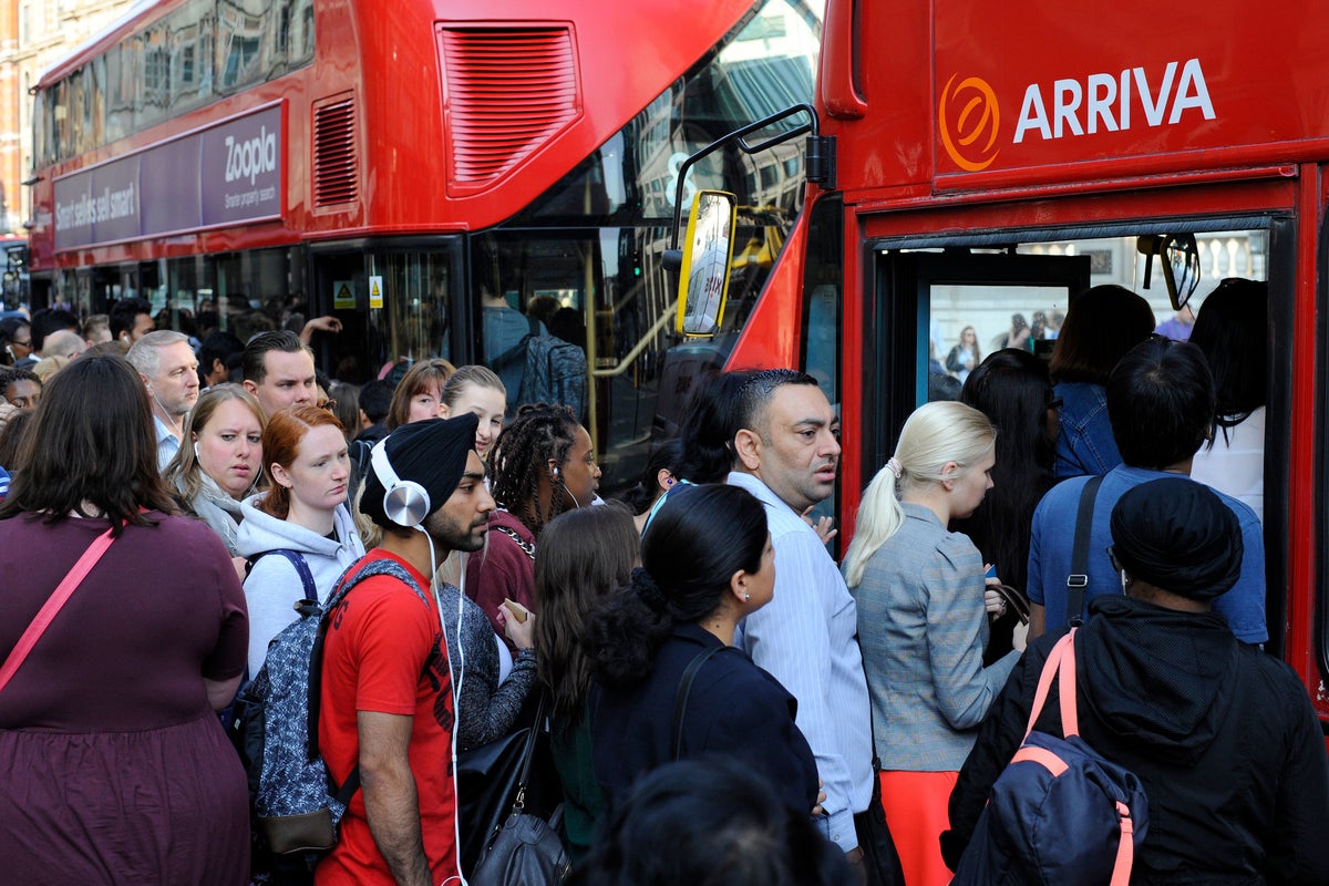 Annonces obligatoires à bord des bus pour améliorer l'accessibilité pour les personnes handicapées