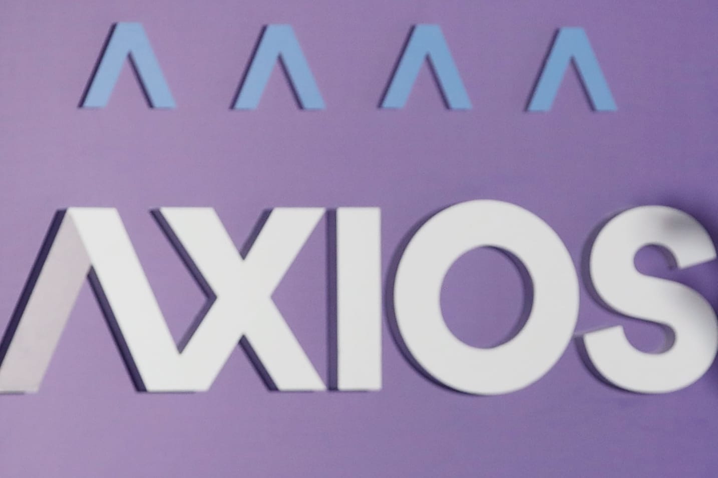 Axios licencie Ben Montgomery après avoir qualifié DeSantis de "propagande"