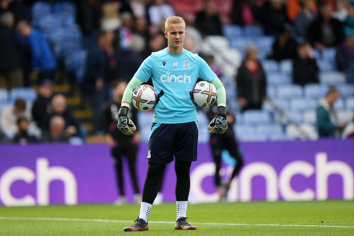 Crystal Palace donne à Joe Whitworth ses débuts choquants pour un affrontement vital à Brighton après la blessure de Vincente Guaita