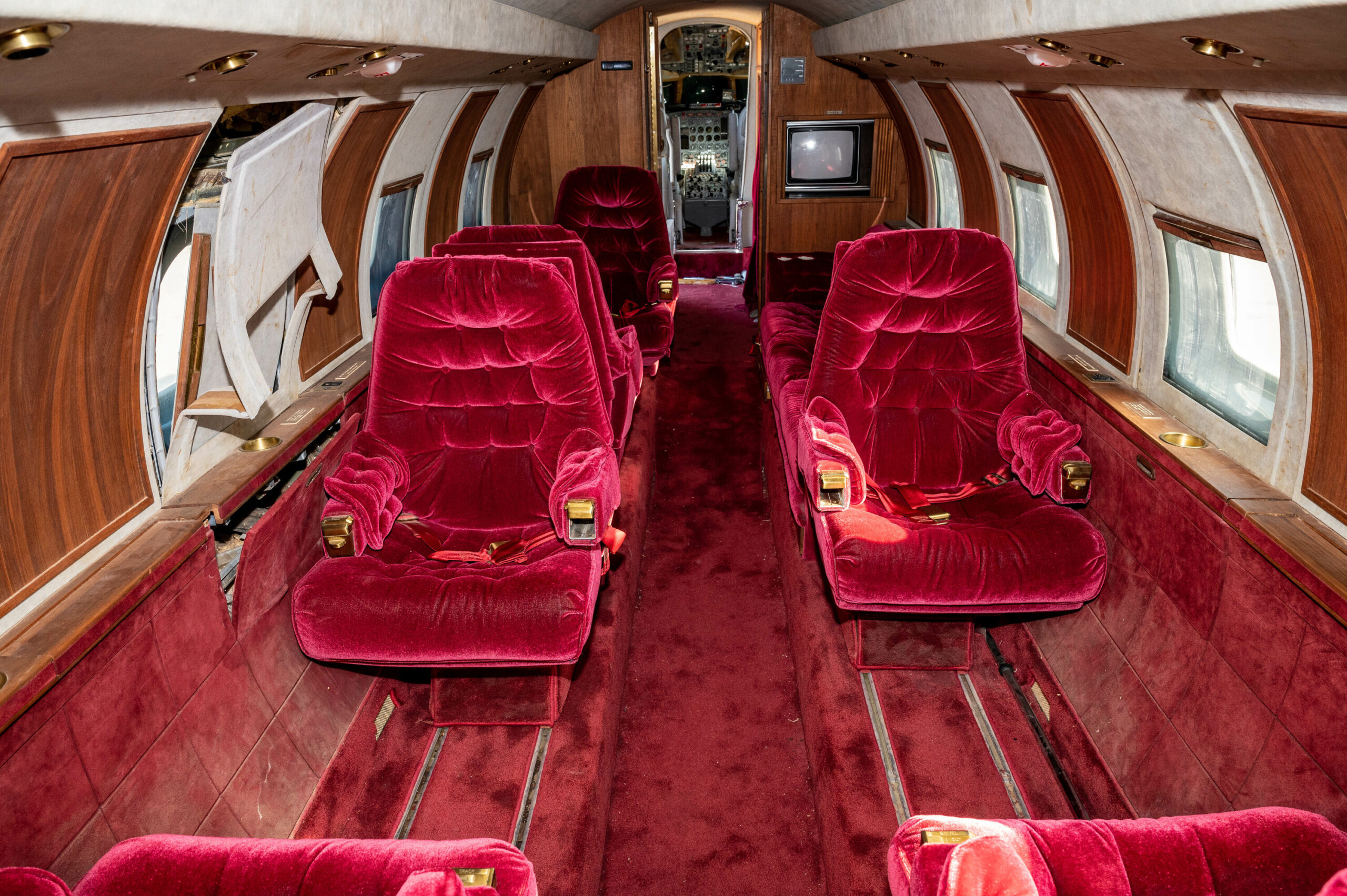 Le jet privé en velours rouge d'Elvis aura une seconde vie en tant que camping-car