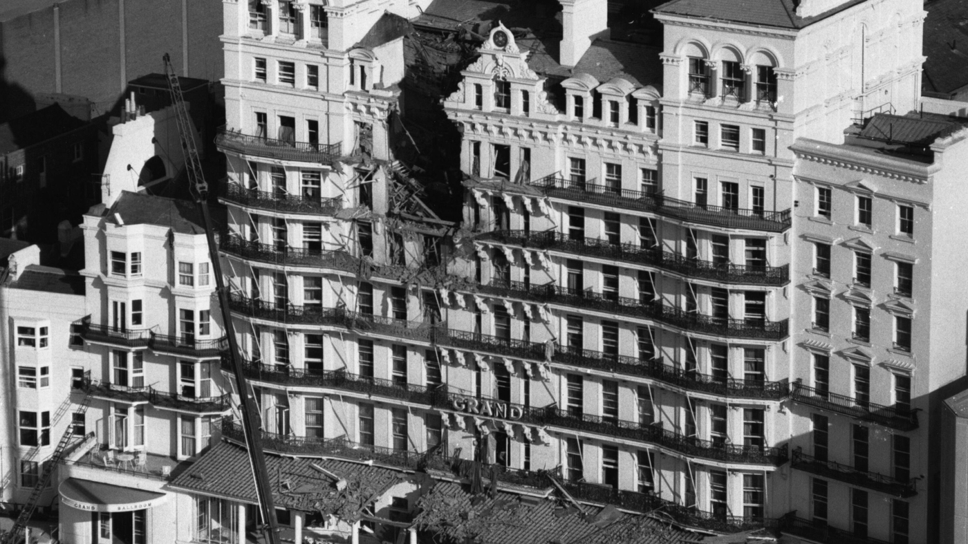 En 1984, Margaret Thatcher a failli être assassinée – un nouveau livre demande, et si ?