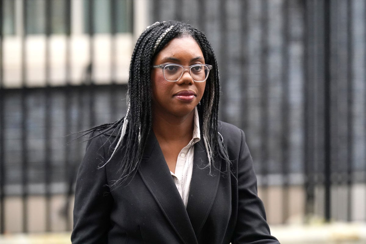 Près de la moitié des actions du plan de lutte contre les inégalités raciales achevées – Badenoch