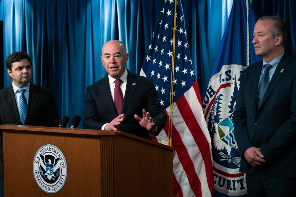 L'administration Biden reconnaît les «défis» à venir et défend les plans post-titre 42 |  nouvelles nationales