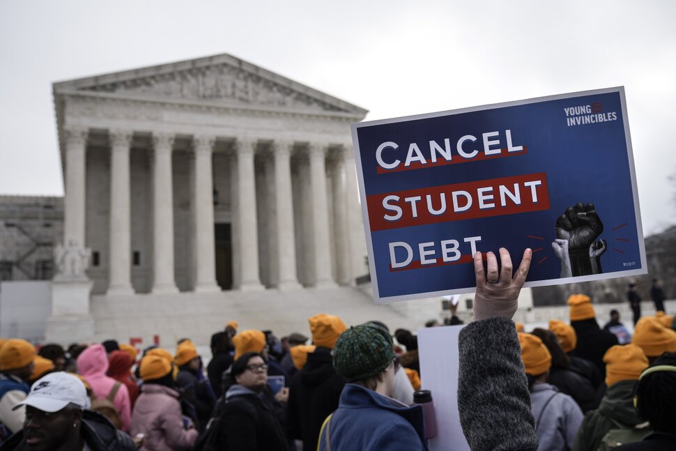 Les républicains de la Chambre acceptent clairement de bloquer le plan d'annulation des prêts étudiants de Biden et de redémarrer les paiements mensuels |  Nouvelles de l'éducation