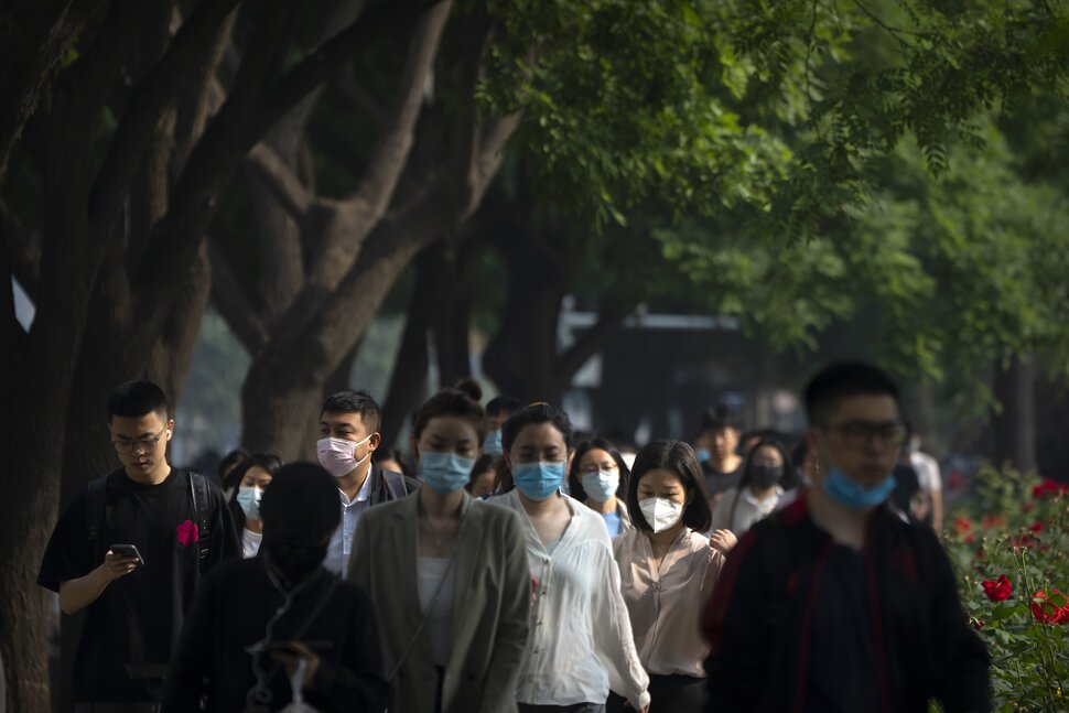 La Chine envisage une vague potentielle de COVID-19 culminant à 65 millions de cas hebdomadaires le mois prochain |  Infos santé