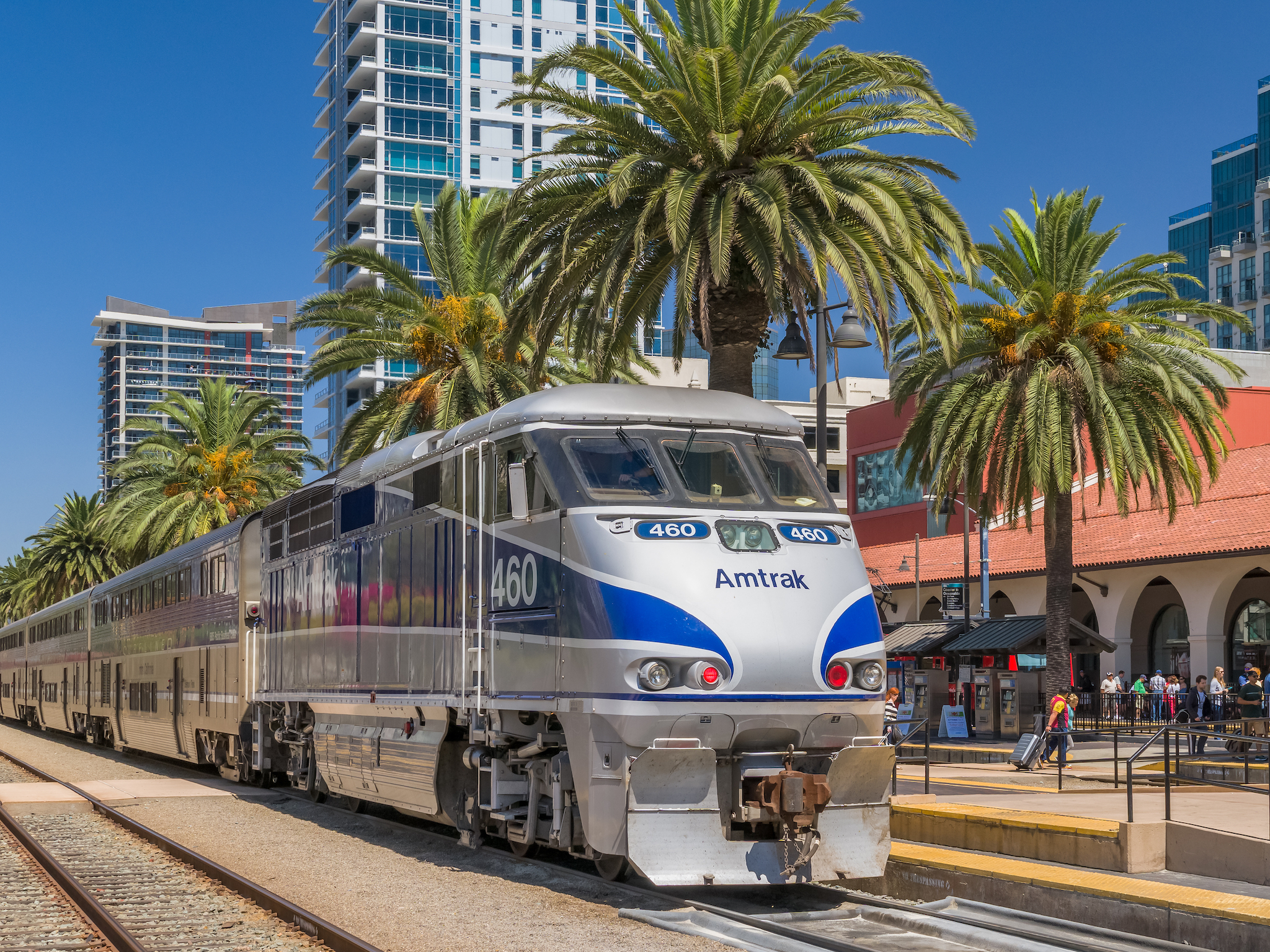 Amtrak vous permettra d'acheter votre propre voiture de train et de l'attacher à n'importe quel itinéraire que vous voulez