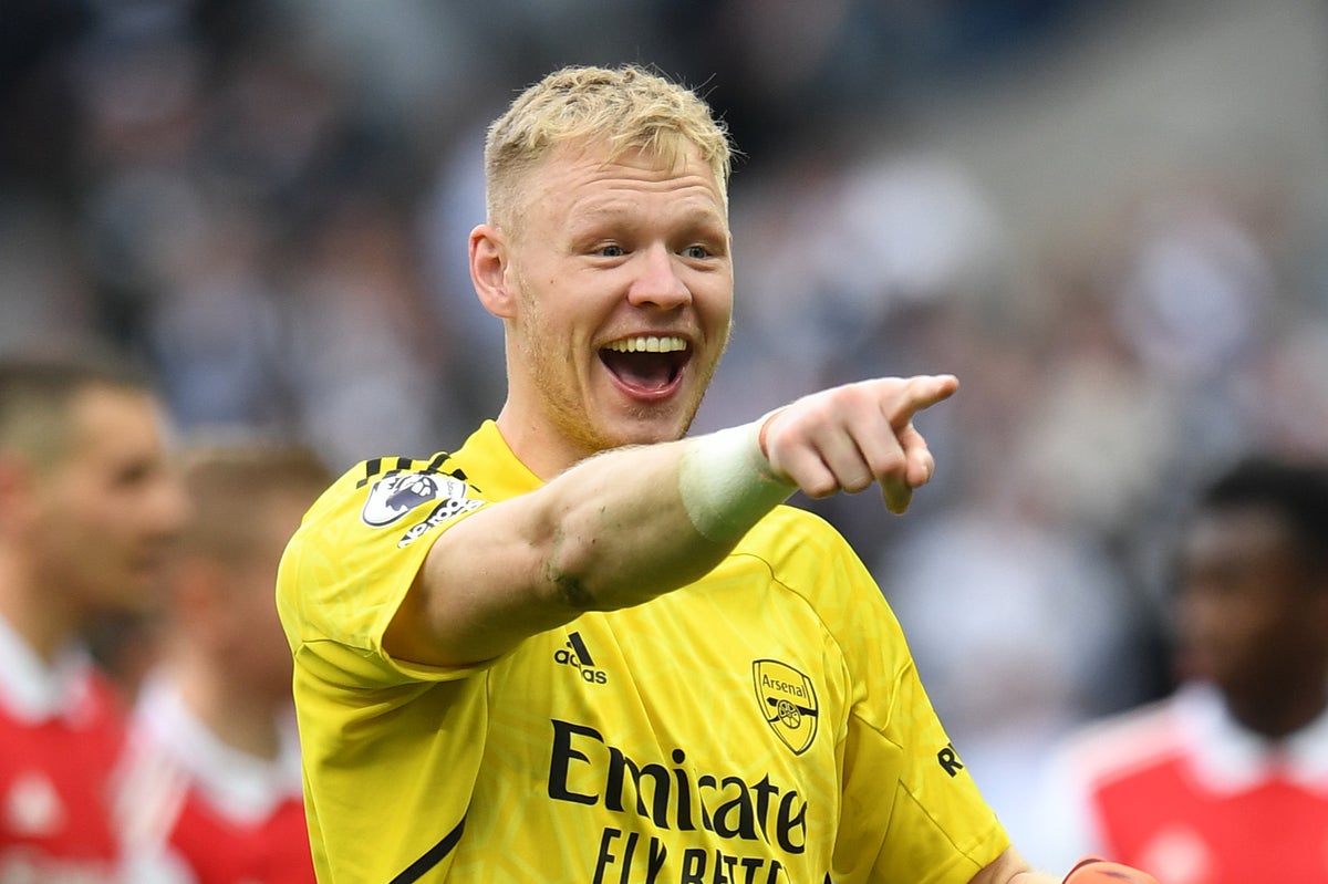 L'Arsenal FC confirme le nouveau contrat d'Aaron Ramsdale alors que le gardien devient la dernière star récompensée