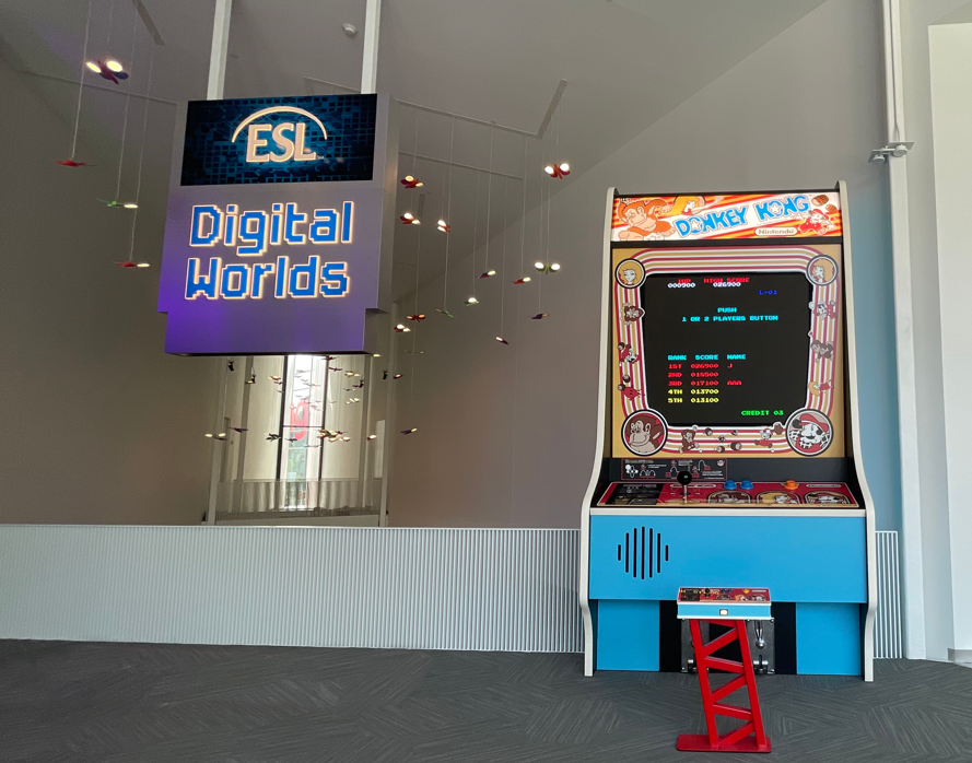 Êtes-vous prêt à jouer au plus grand jeu Donkey Kong au monde ?