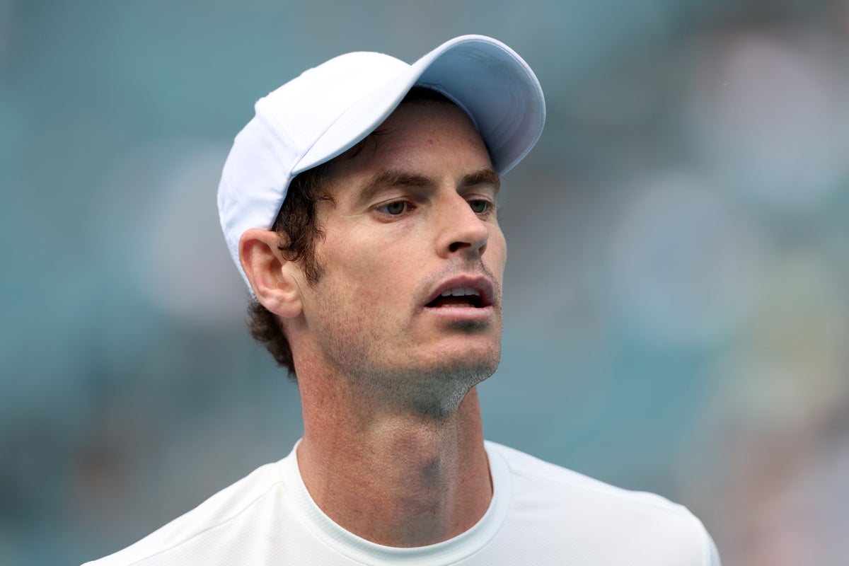 Andy Murray qualifie la nouvelle œuvre d'art de Wimbledon de "catastrophe" après un camouflet
