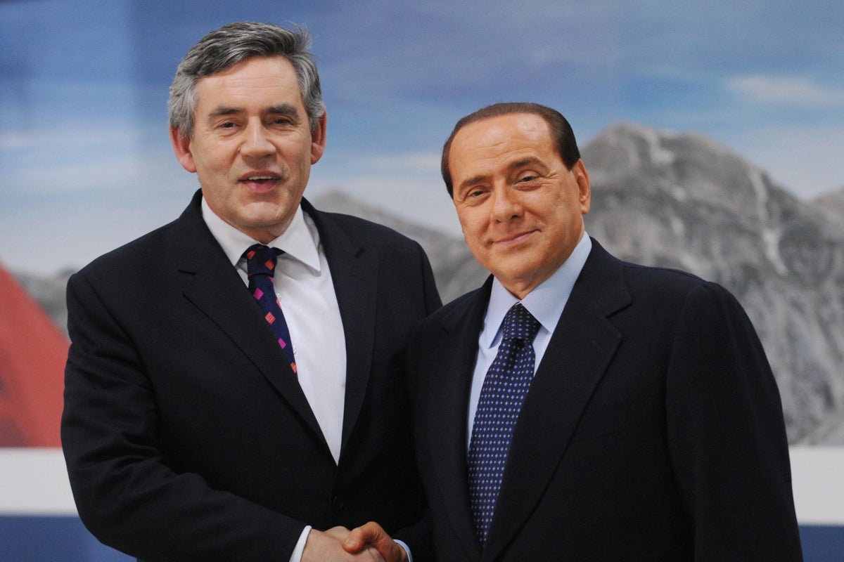 Berlusconi a eu un "impact énorme" sur la politique italienne, déclare le n°10