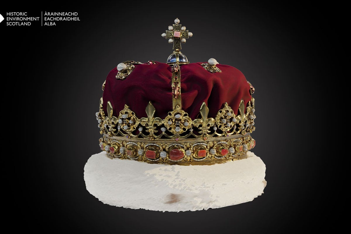 De nouvelles images des joyaux de la couronne écossaise publiées avant la visite royale