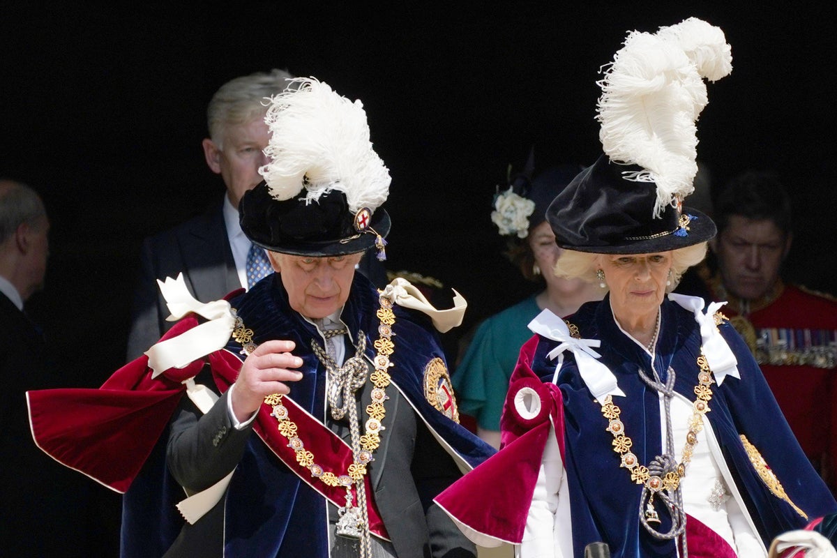 King assiste au premier service de l'Ordre de la Jarretière de son règne