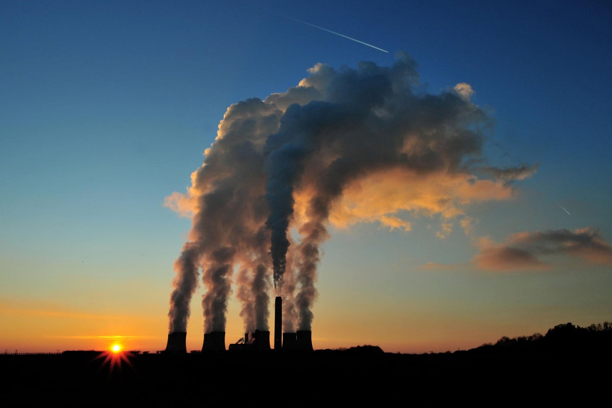 La Grande-Bretagne jusqu'à la dernière centrale électrique au charbon au cours de l'hiver prochain