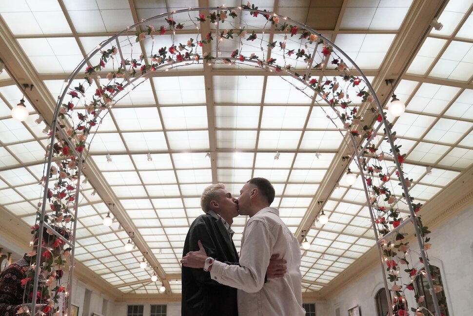 Le soutien au mariage homosexuel est le plus important en Europe occidentale, selon un sondage Pew |  Meilleurs pays