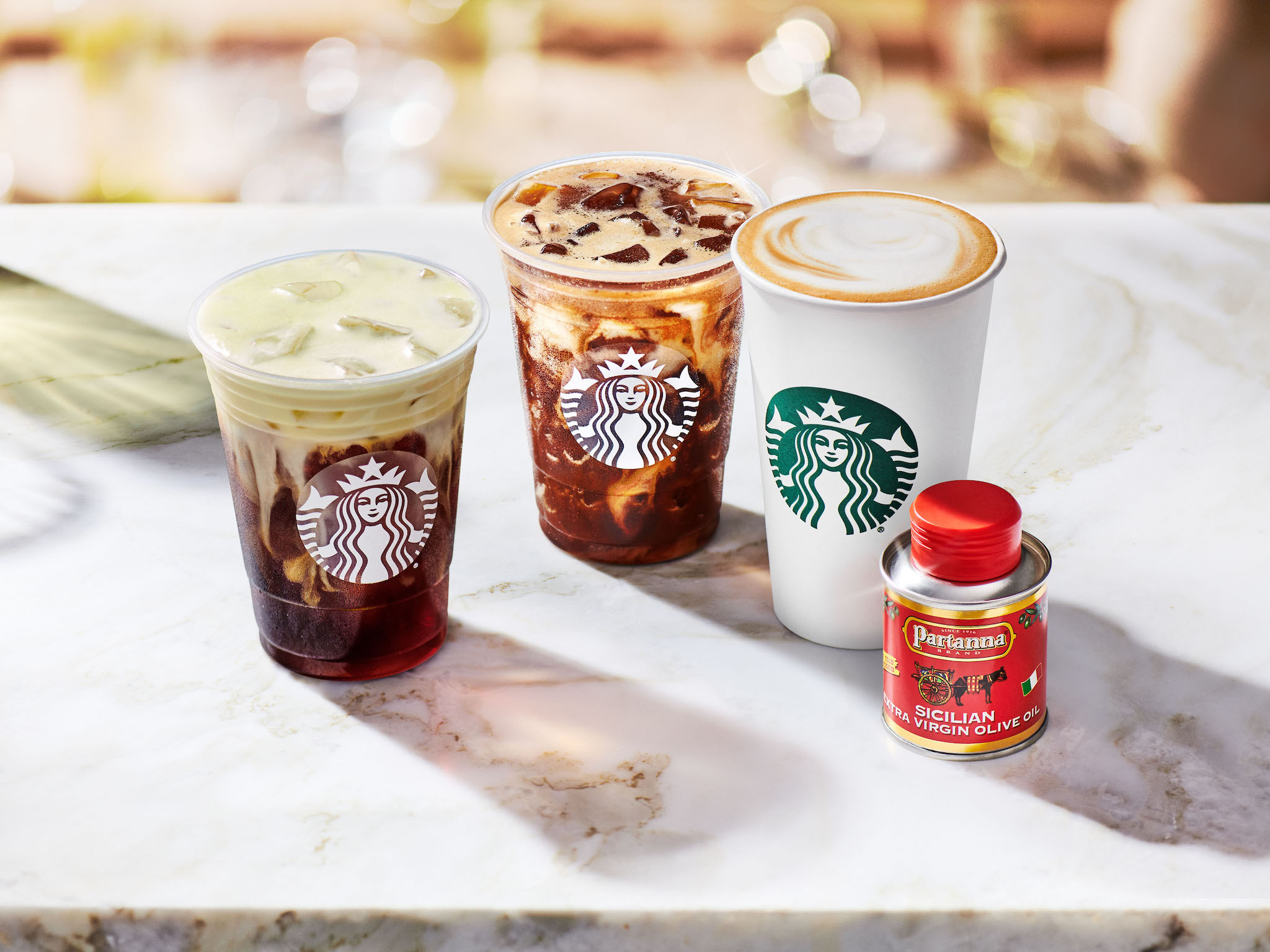 Les boissons controversées au café à l'huile d'olive de Starbucks se développent à travers le pays
