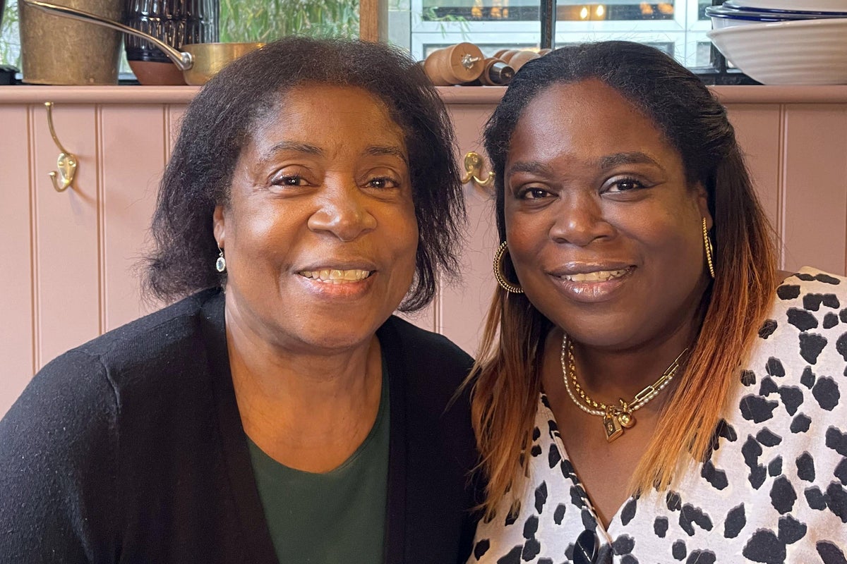 Une mère et sa fille lancent un podcast apportant la culture caribéenne à la nouvelle génération