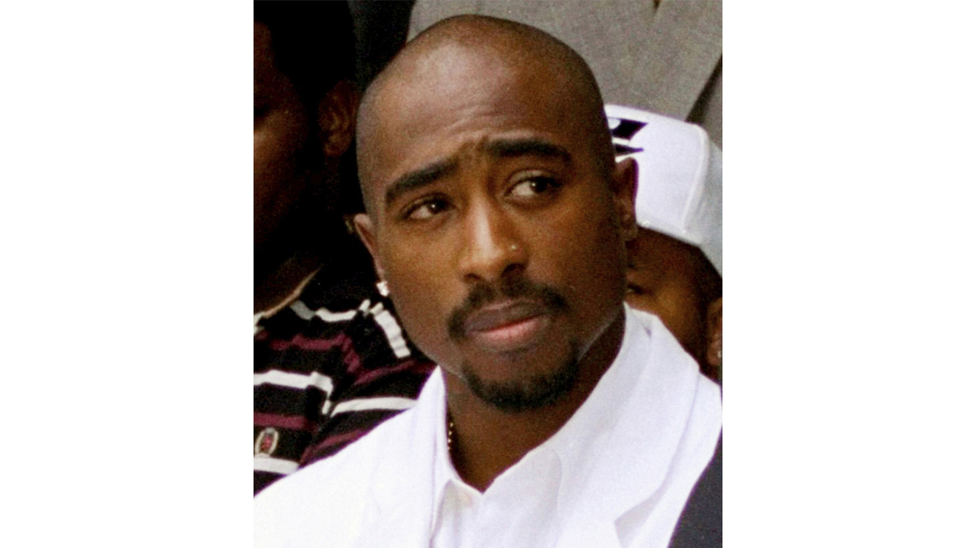 La police de Las Vegas enquêtant sur le meurtre de Tupac Shakur en 1996 a fouillé une maison du Nevada