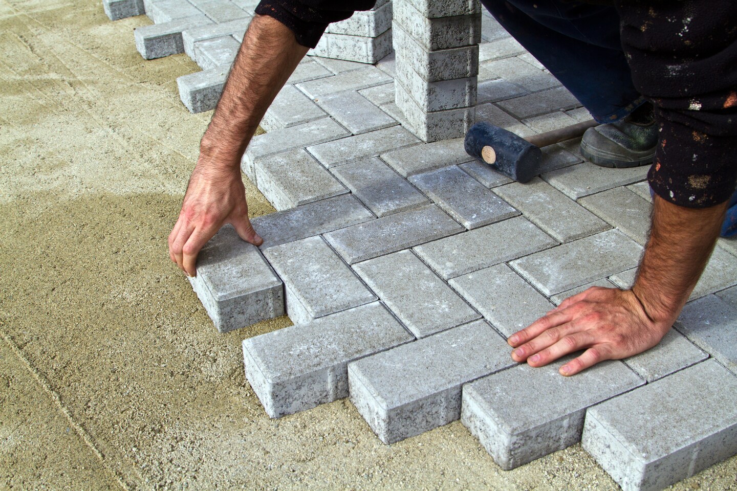 Comment construire une terrasse en 8 étapes simples