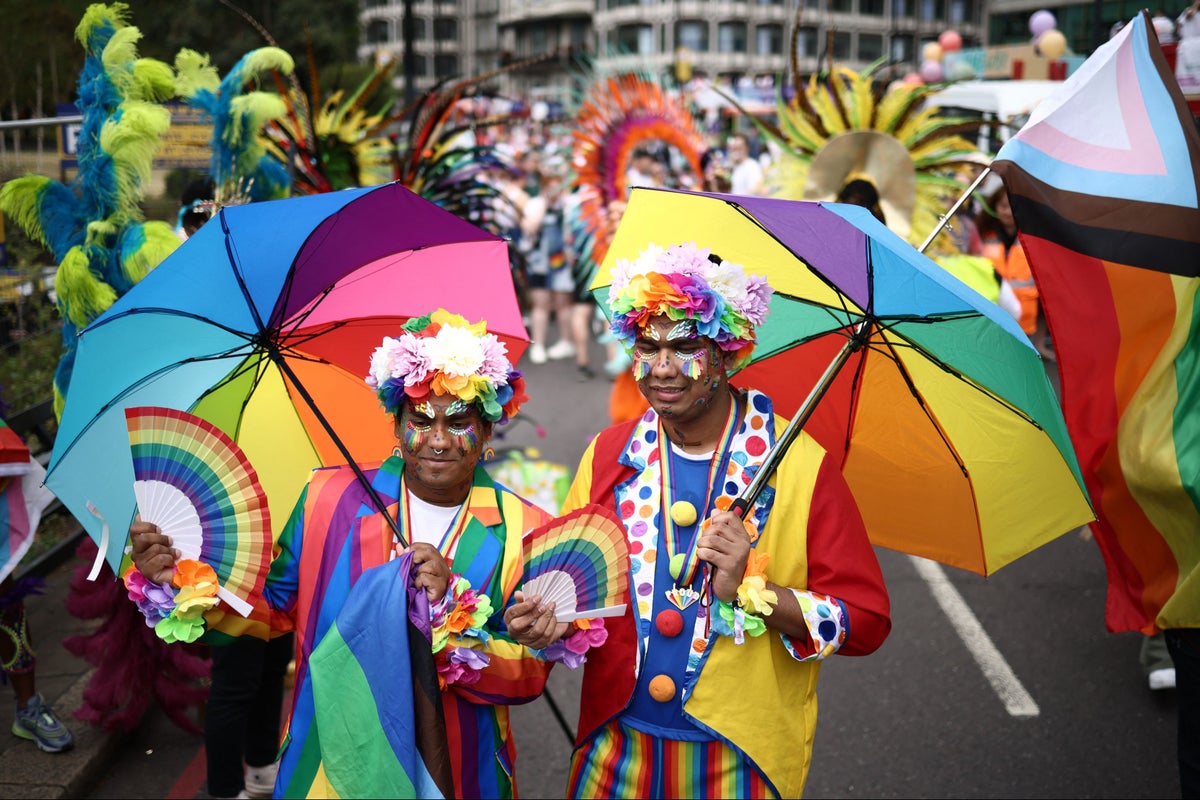 London Pride : des foules immenses se rendent au défilé