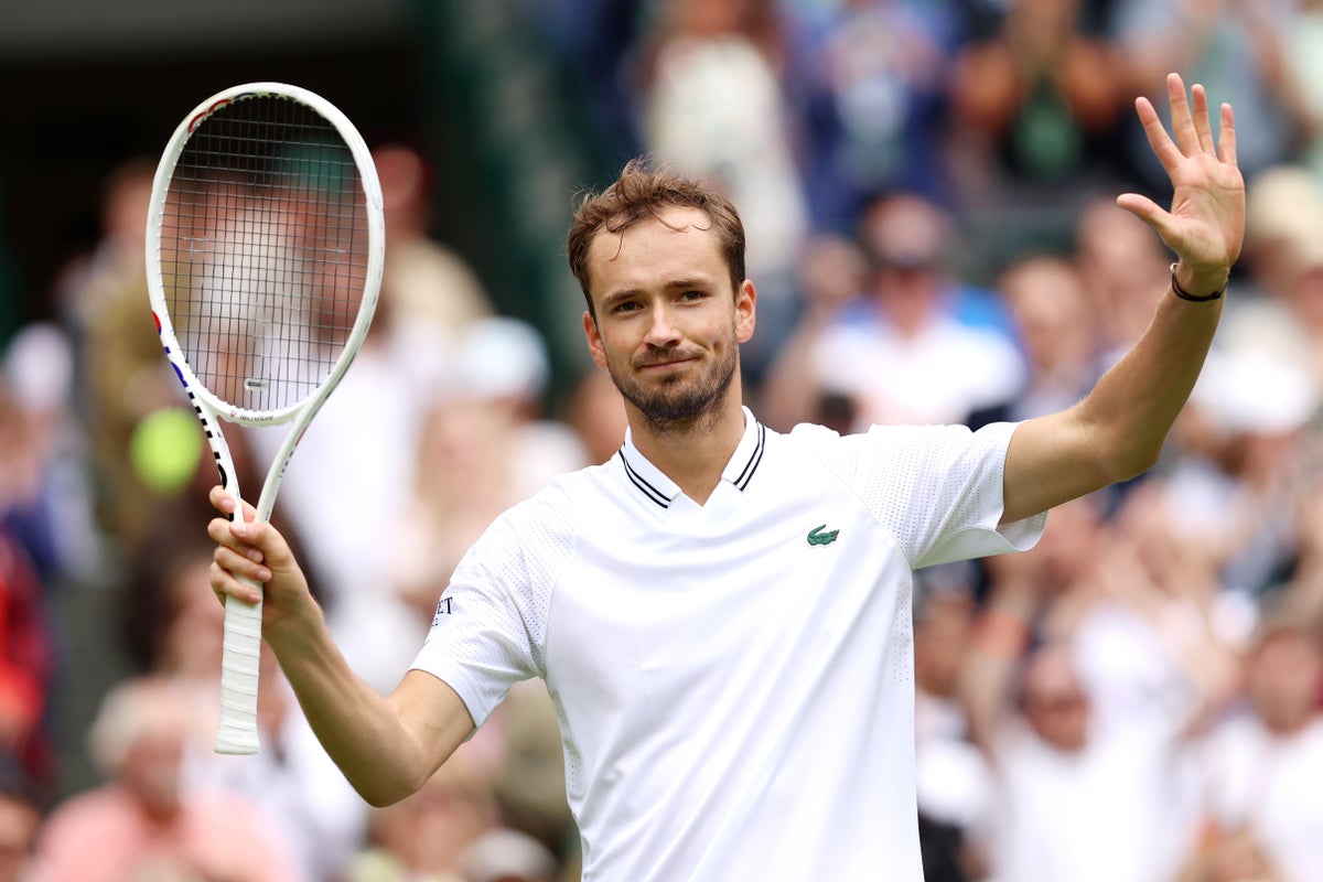 Qui est en demi-finale du simple à Wimbledon ?
