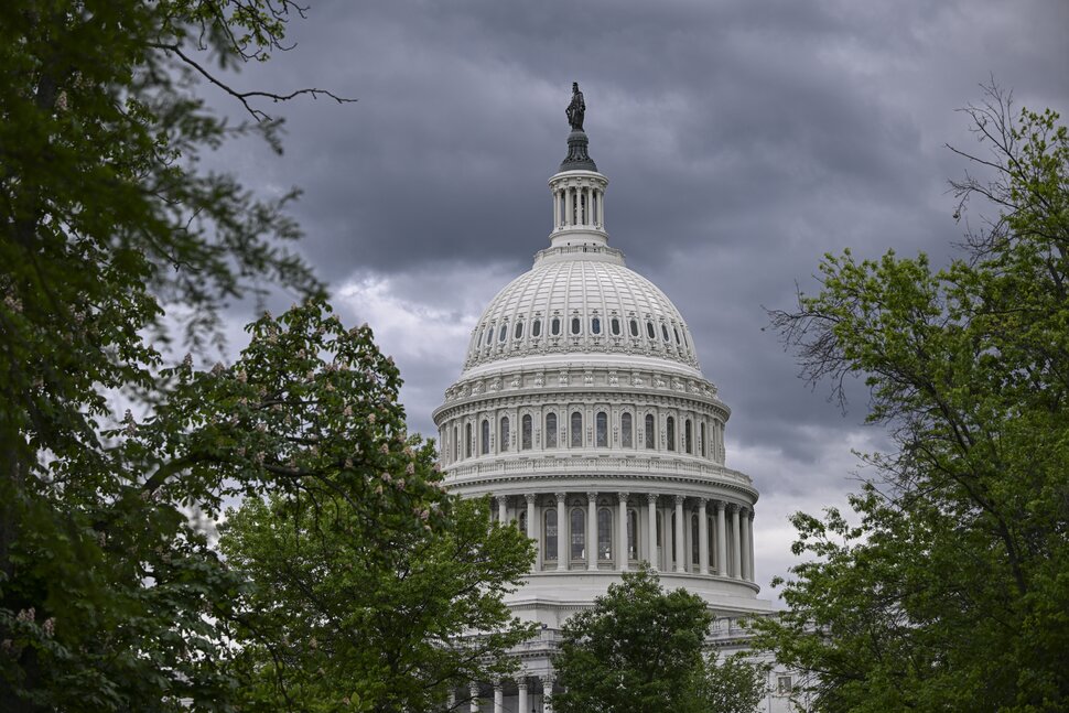 Les législateurs quittent Washington alors que la menace de fermeture de septembre se profile |  Politique