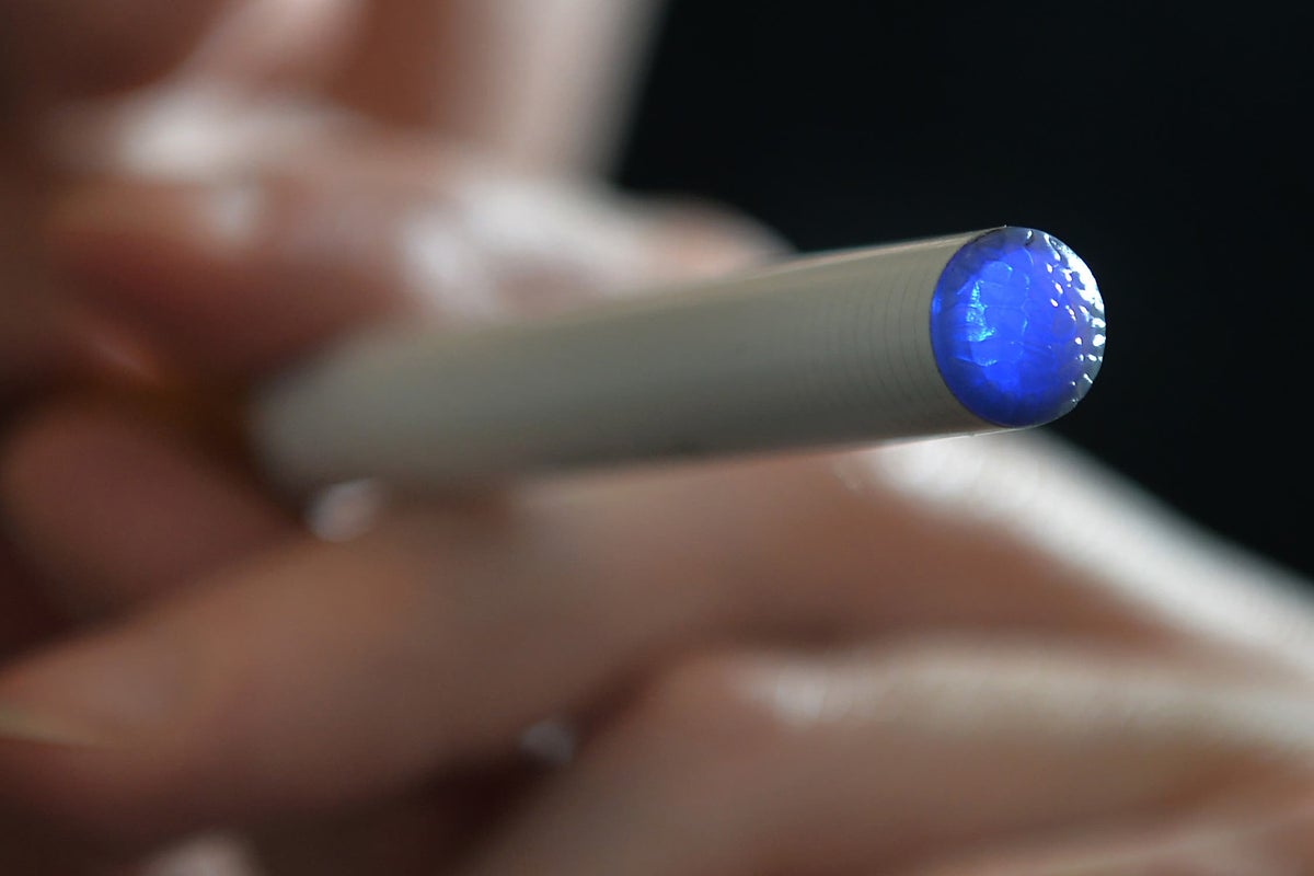 "Plus de 40% des fumeurs pensent que le vapotage est plus nocif que la cigarette"