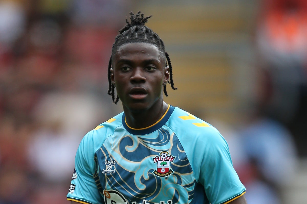 Transférer les nouvelles EN DIRECT !  Offre de Chelsea pour Lavia;  Raya à Arsenal prend une tournure;  Man United veut cibler Tottenham