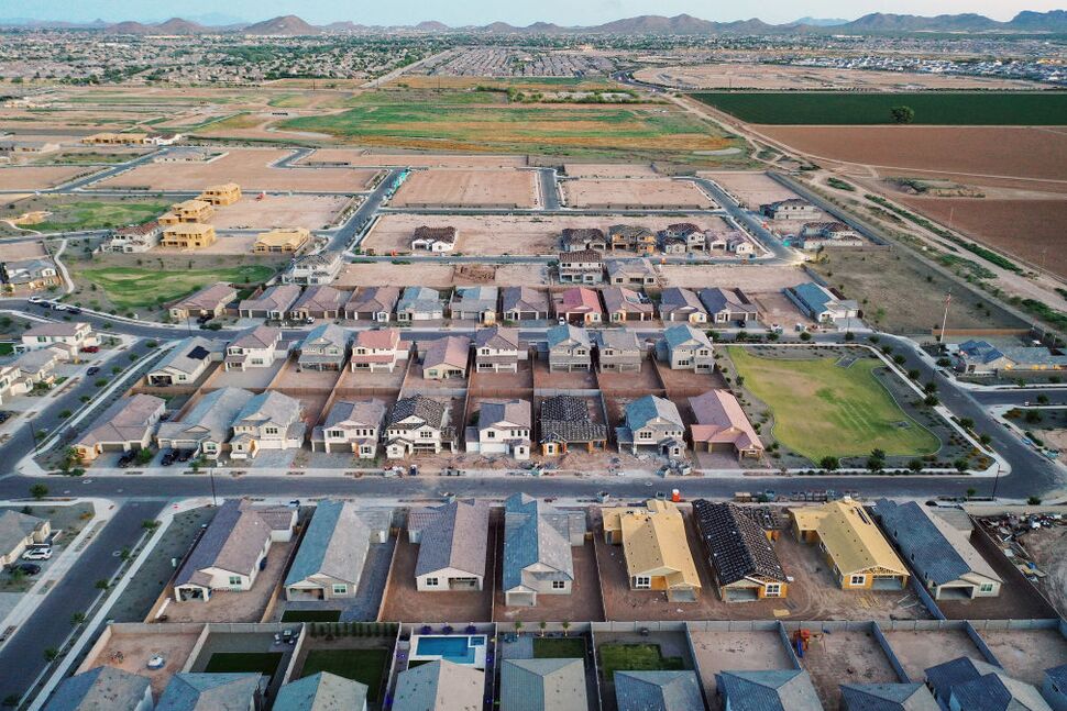 Les indicateurs avancés continuent de baisser régulièrement tandis que les ventes de maisons chutent à mesure que les prix augmentent |  Économie